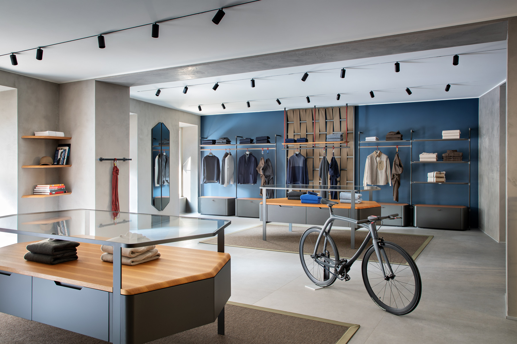 Sease Flagship Store